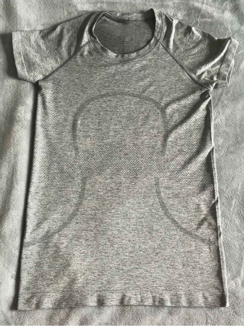 Lululemon Swiftly tech 2.0 short sleeve
